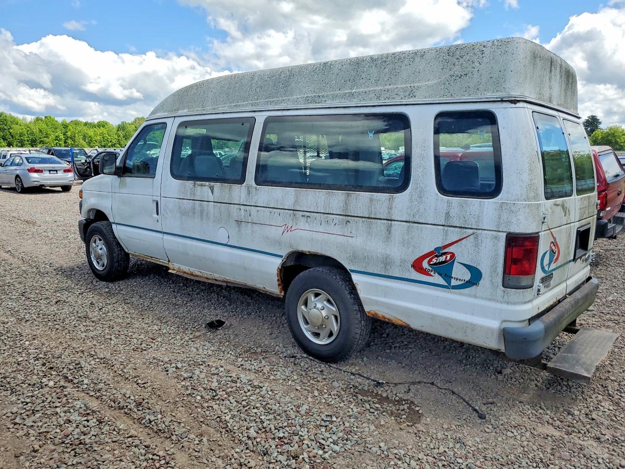 Ford Econoline E250 Van