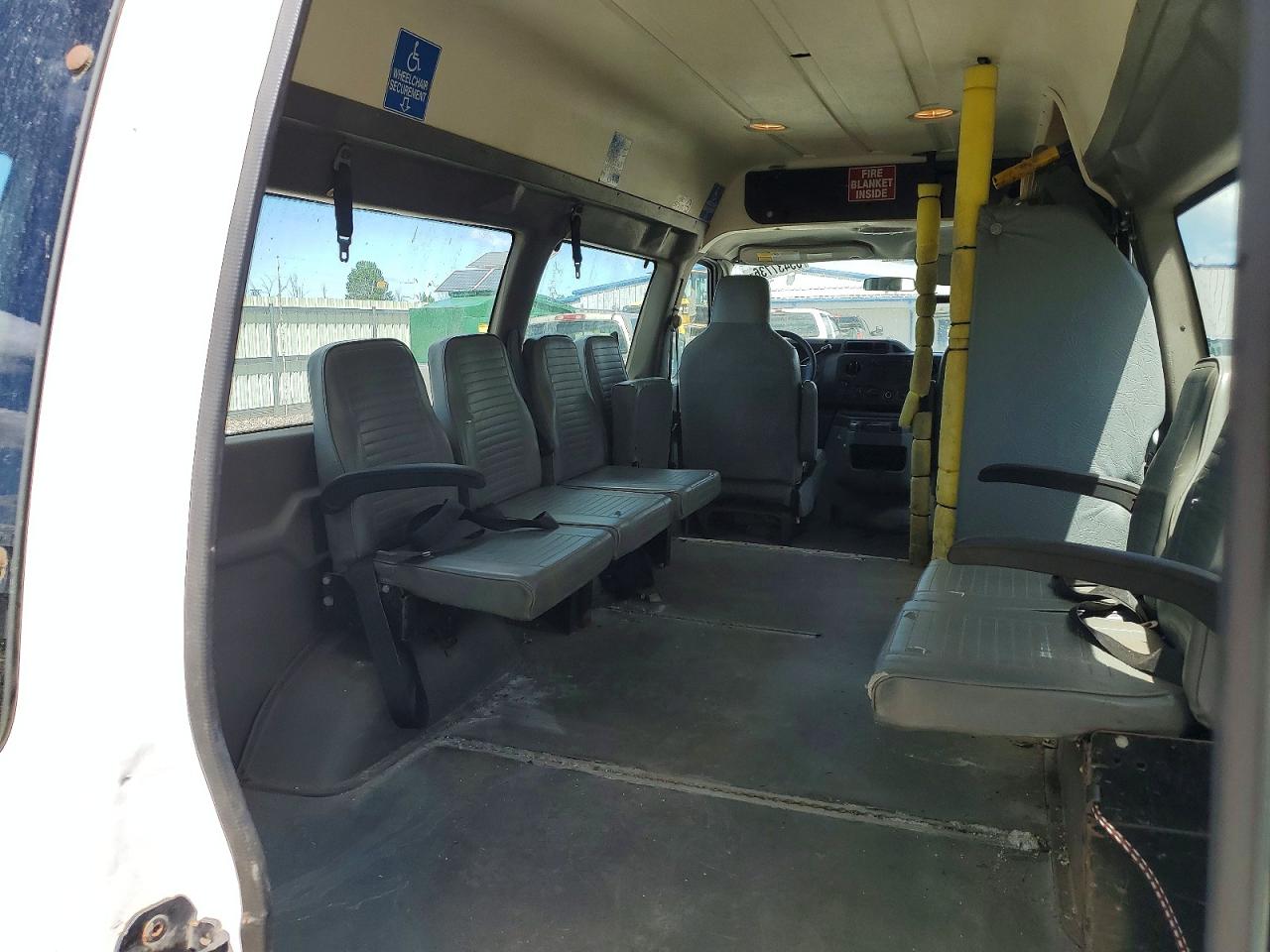Ford Econoline E250 Van