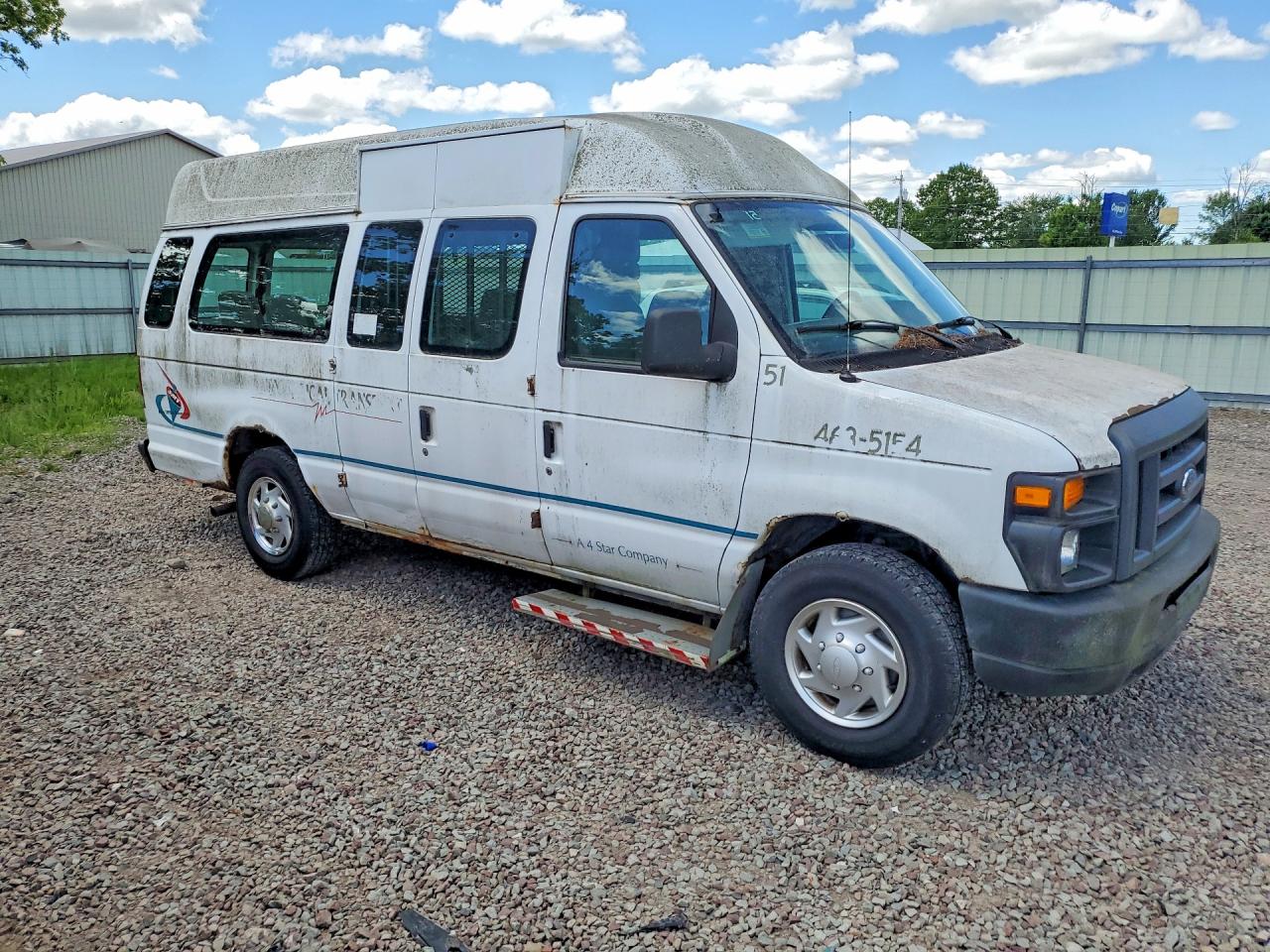 Ford Econoline E250 Van