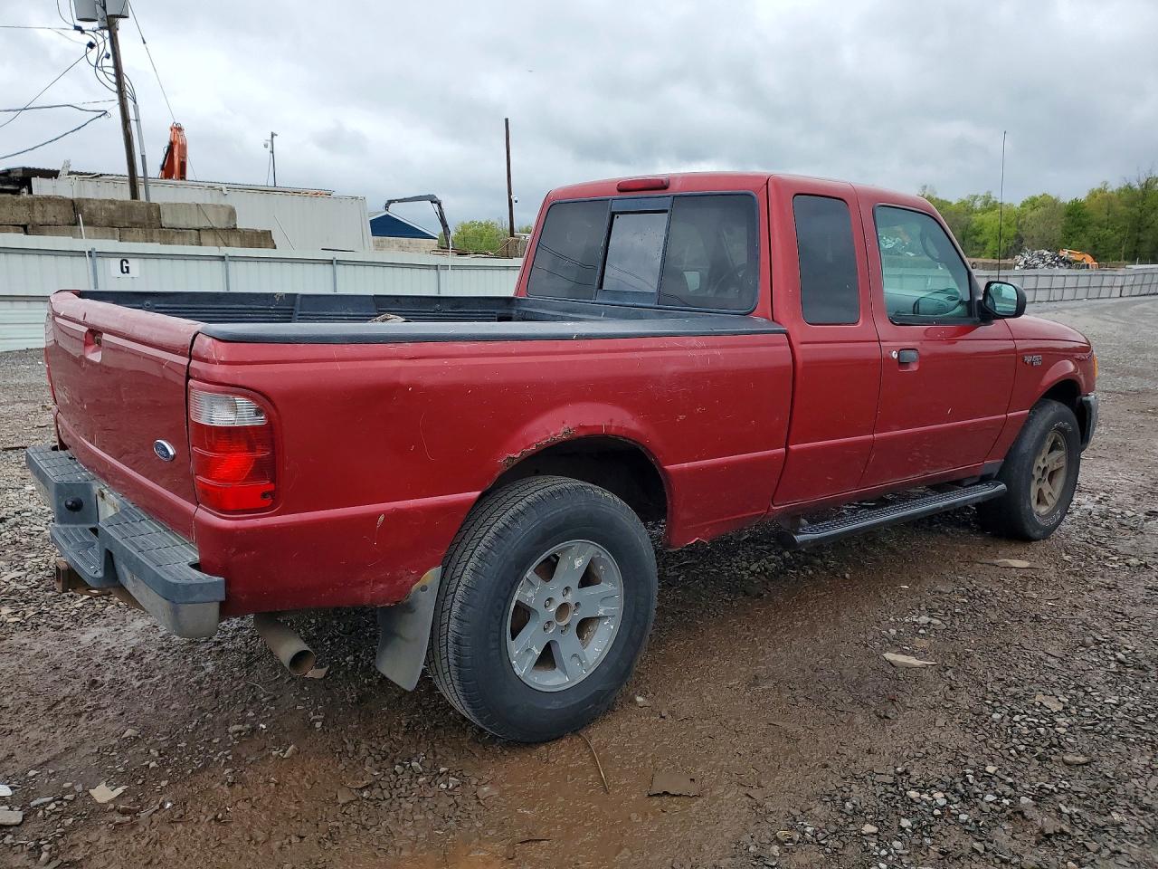Ford Ranger Super Cab