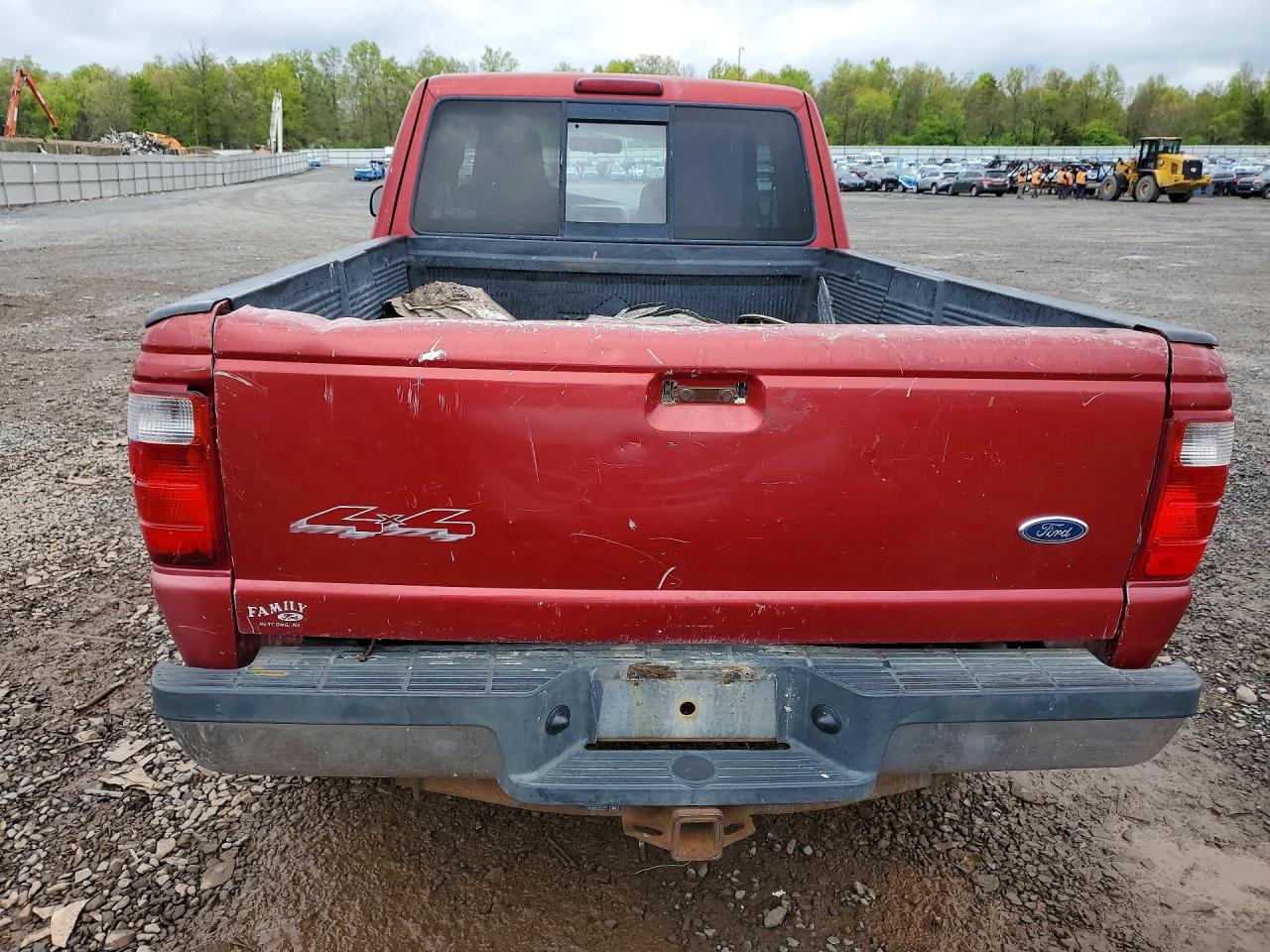 Ford Ranger Super Cab