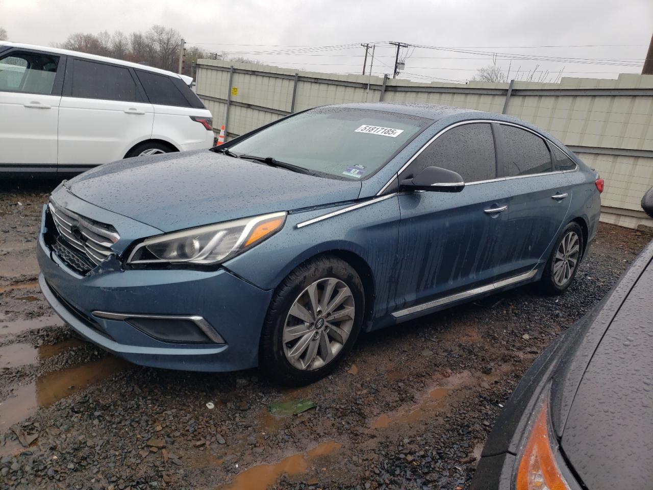 Salvage Hyundai SONATA Image