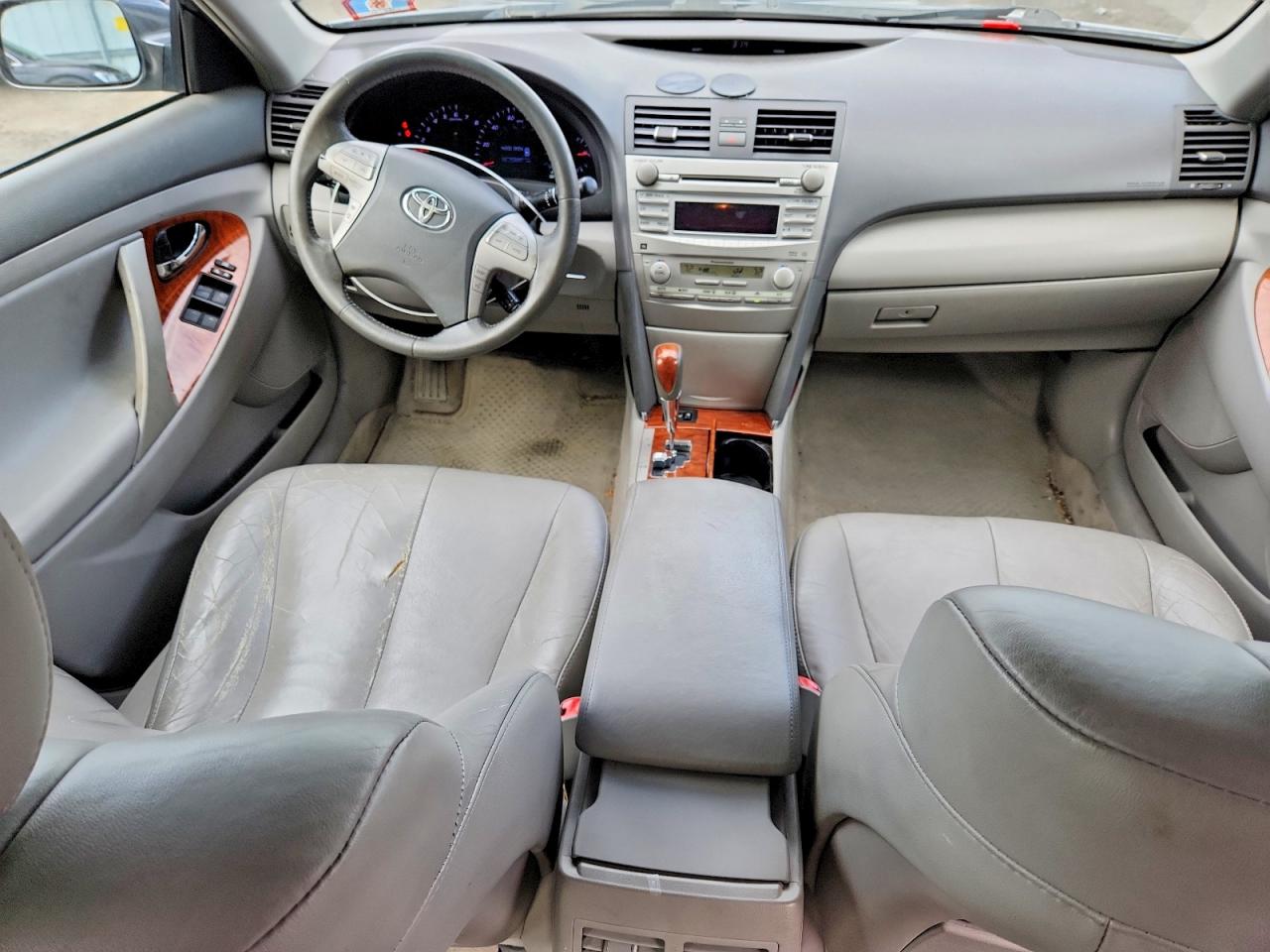 Toyota Camry Xle