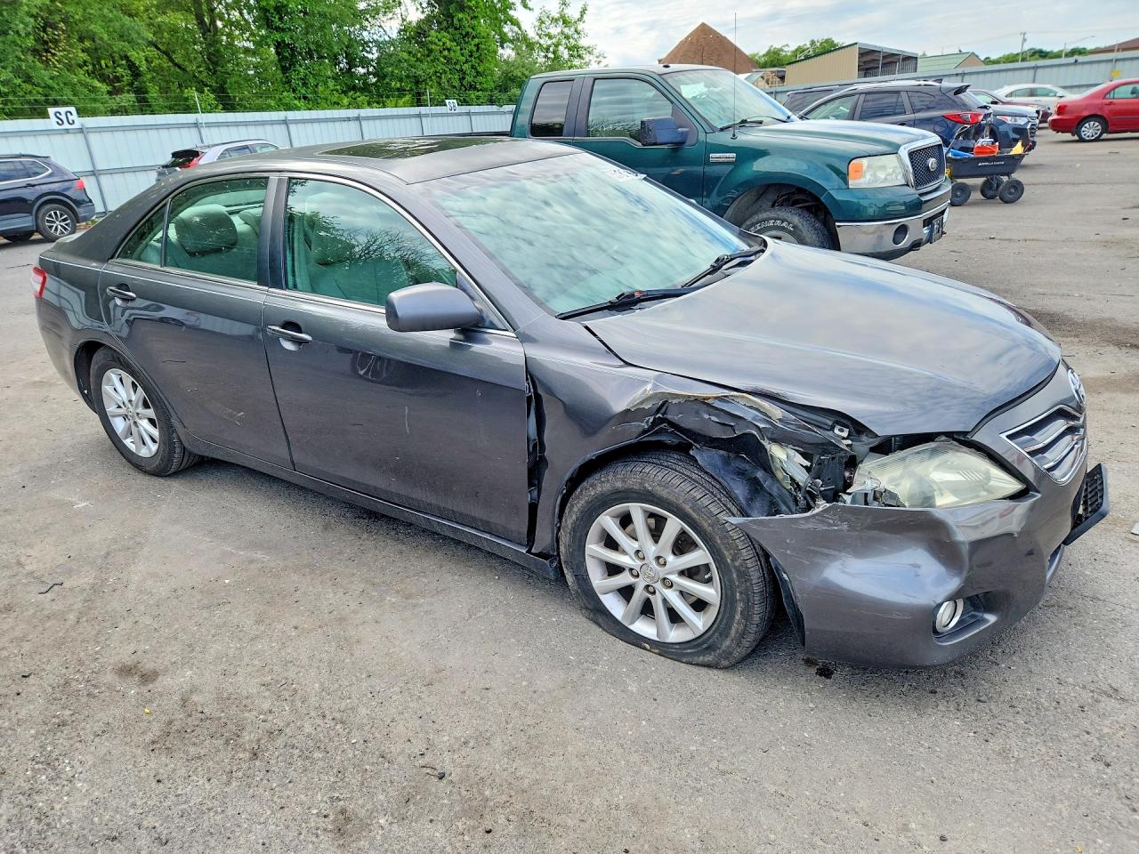 Toyota Camry Xle