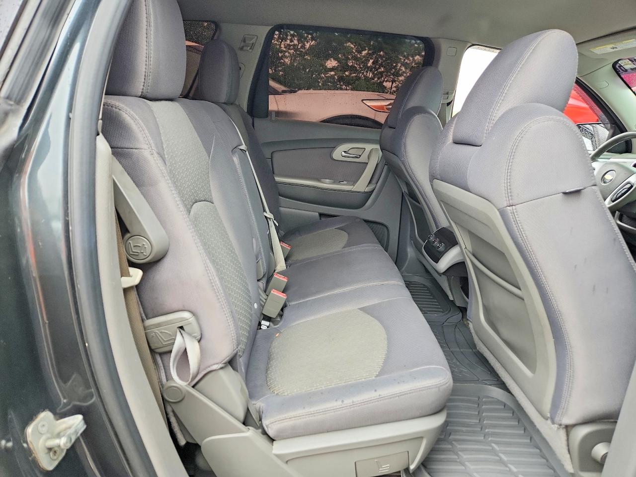 Chevrolet Traverse Ls