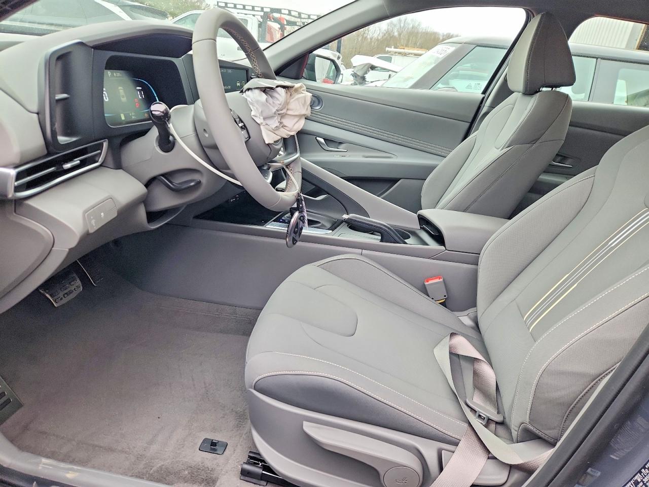 Hyundai ELANTRA Sel Sport