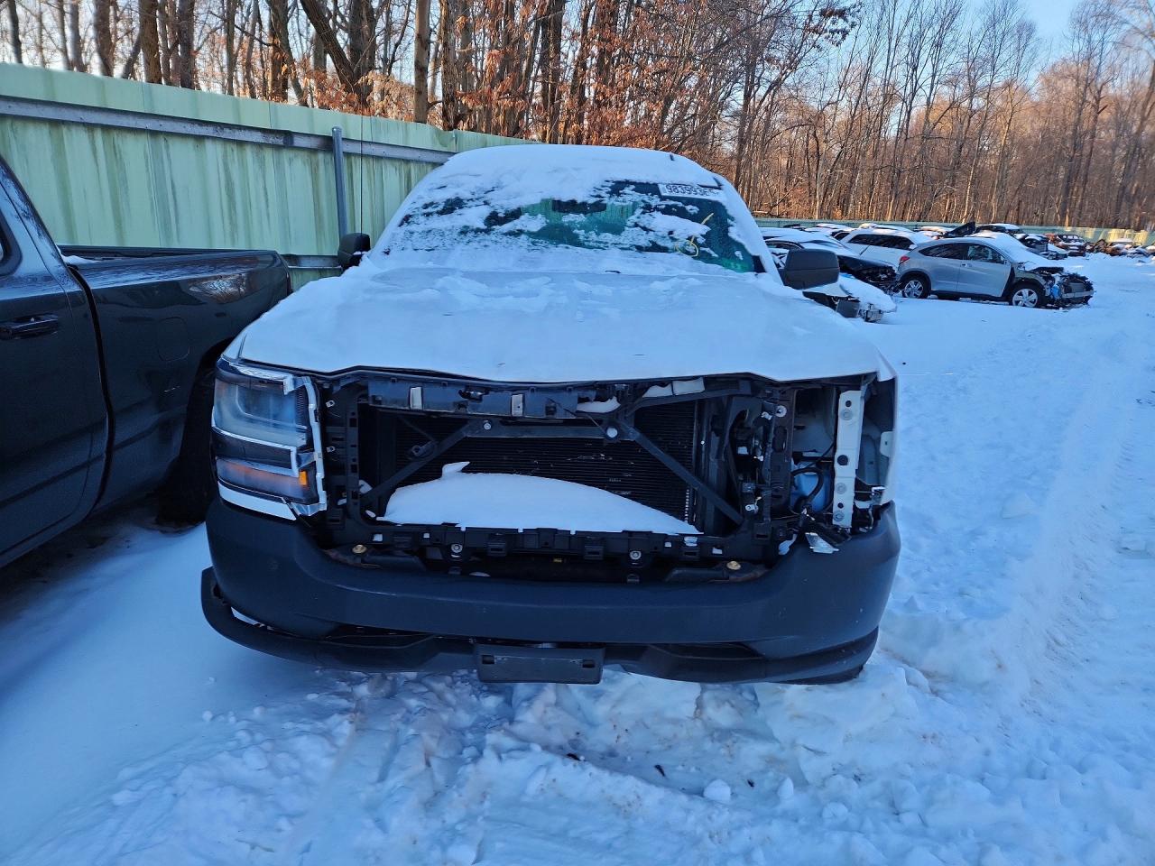 Chevrolet Silverado C1500