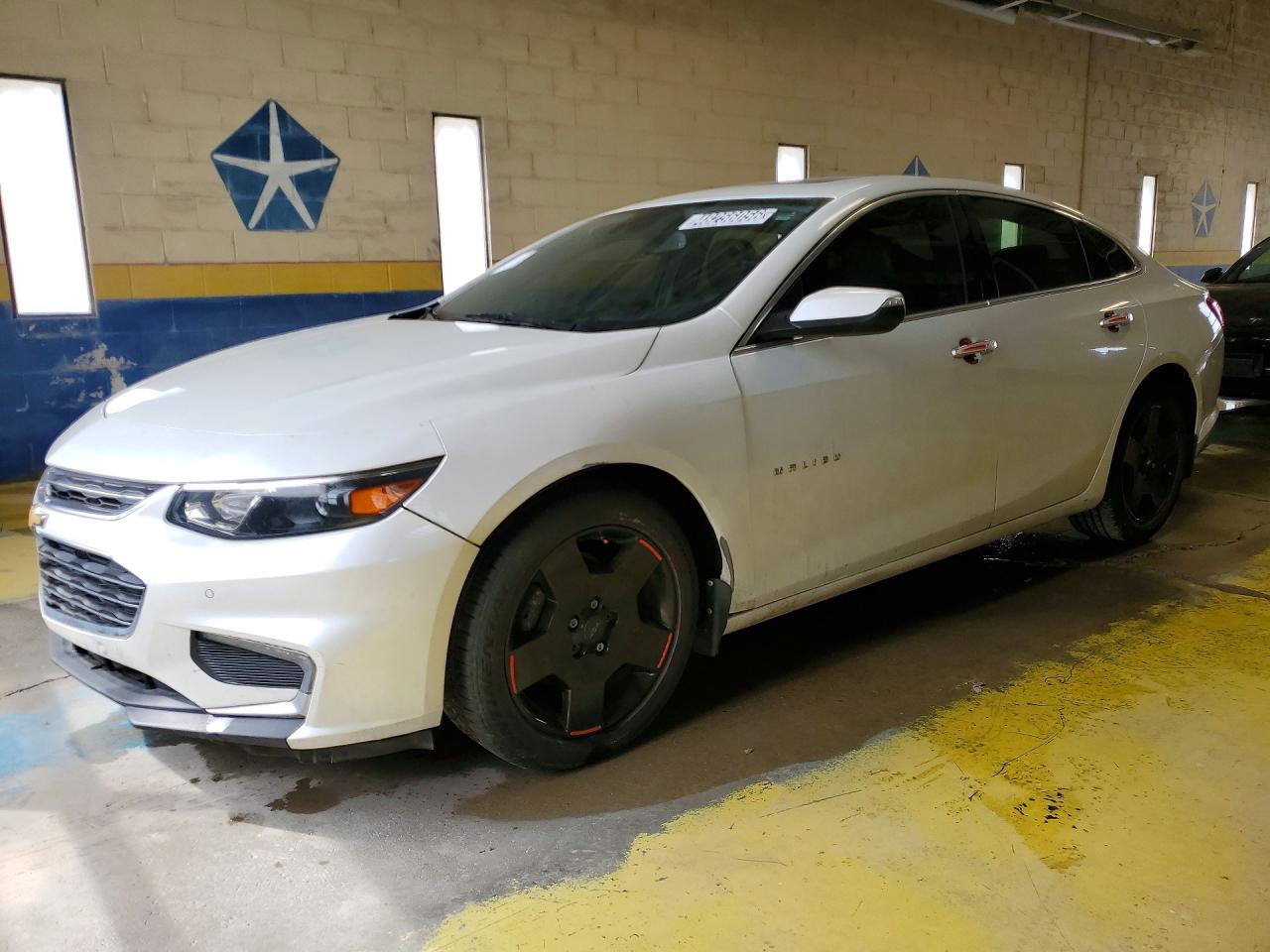 Salvage Chevrolet Malibu Image