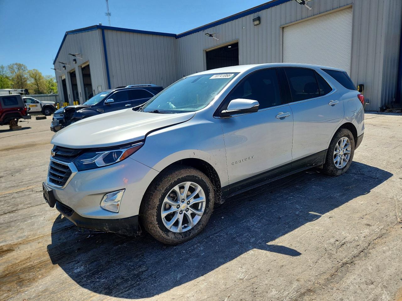 Salvage Chevrolet Equinox Image