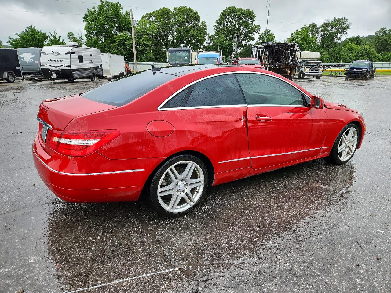Mercedes-Benz E-Class 350