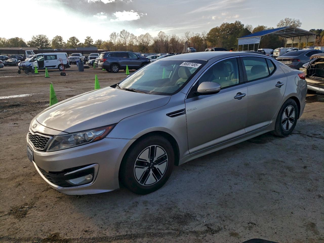 Salvage Kia Optima Image