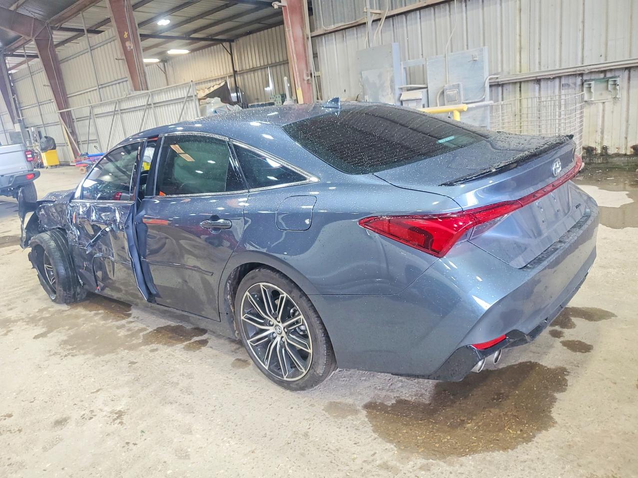 Toyota Avalon Xse