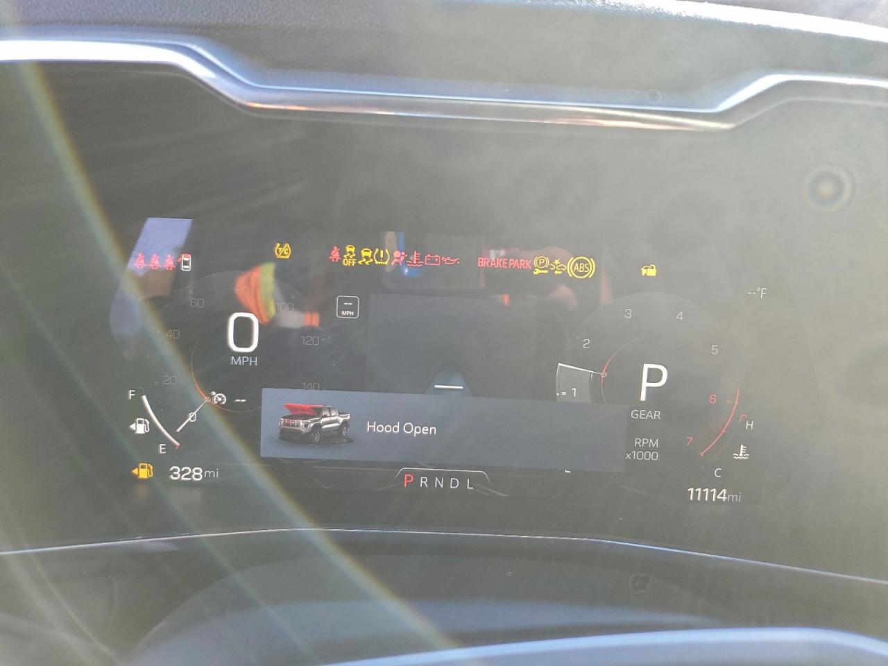GMC Canyon Elevation