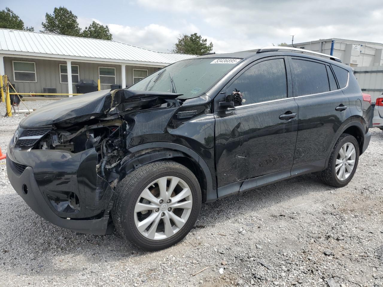 Salvage Toyota RAV4 Image