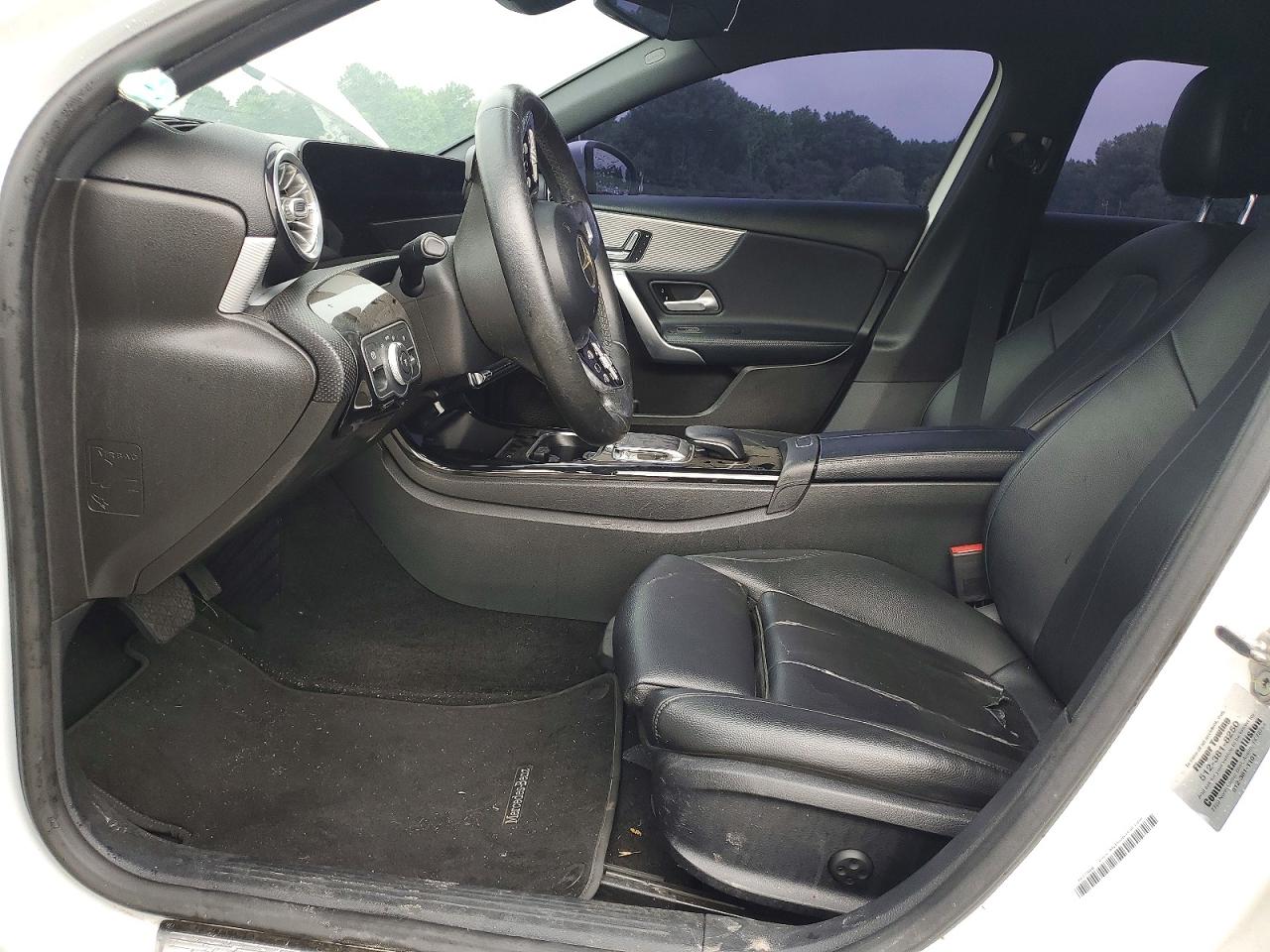 Mercedes-Benz A-Class 220