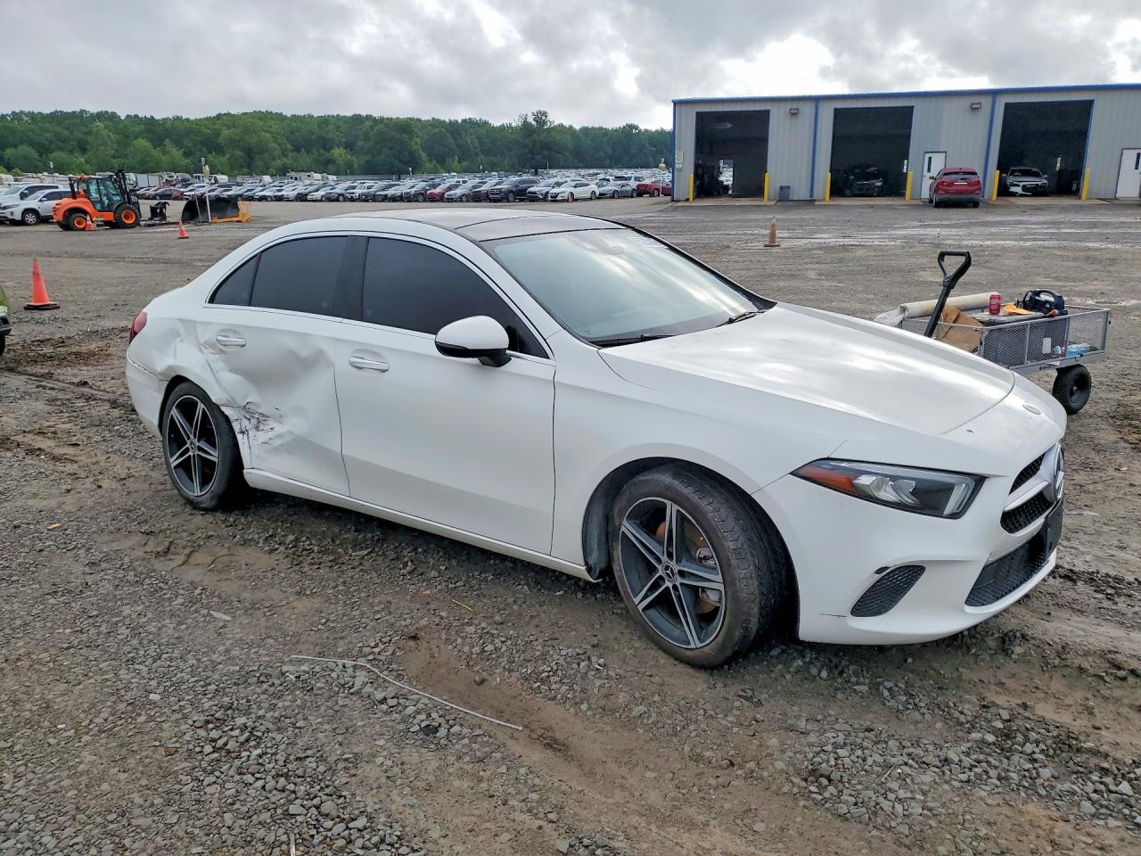 Mercedes-Benz A-Class 220