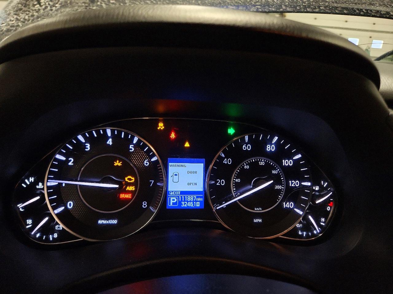 Nissan Armada Platinum