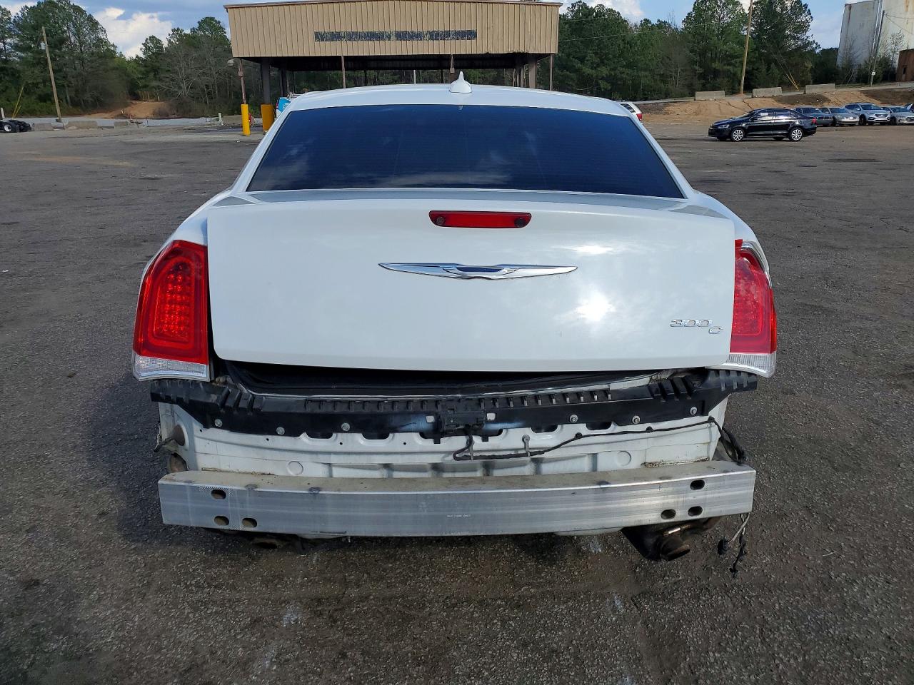 Chrysler 300