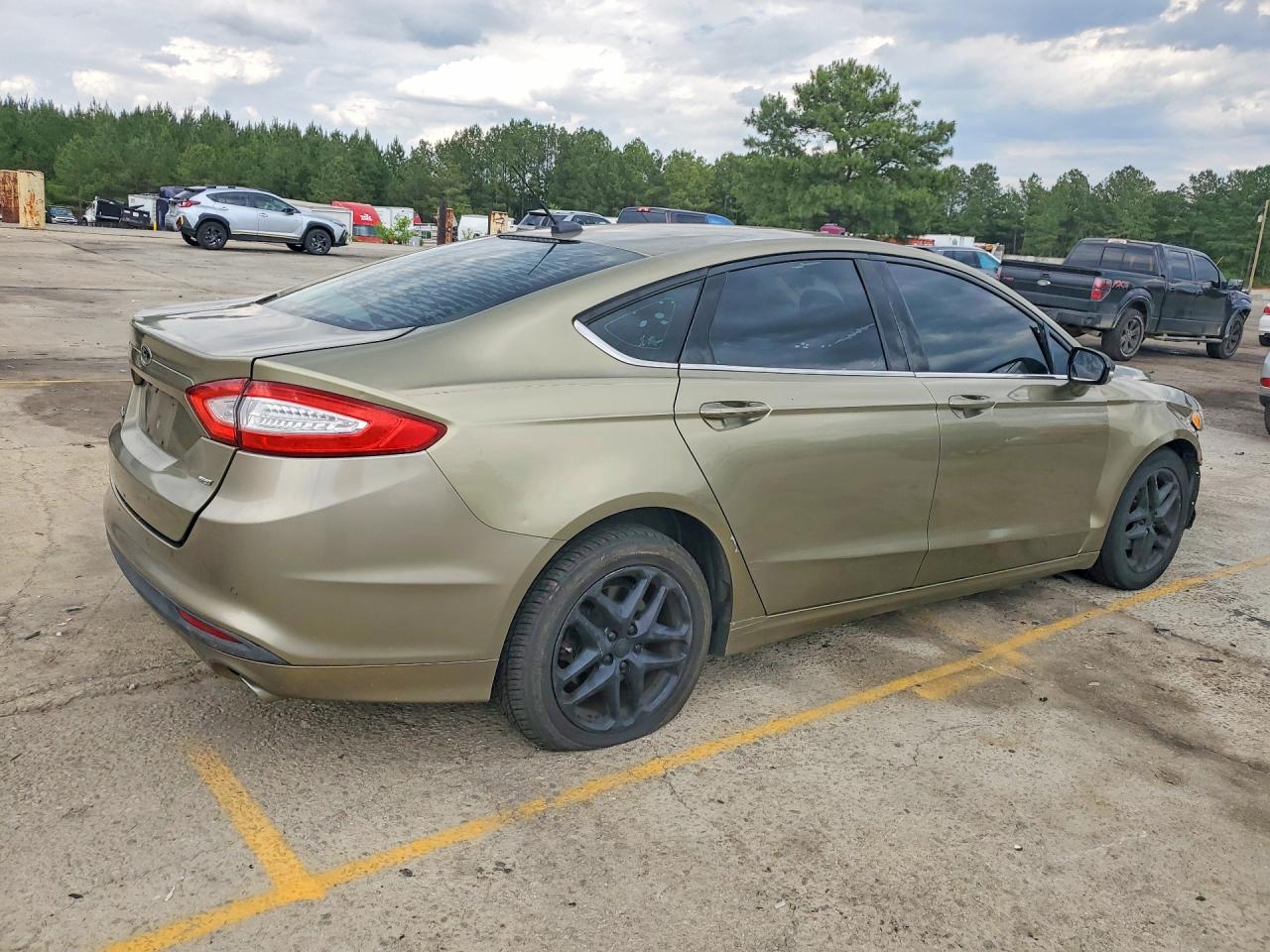 Ford Fusion Se