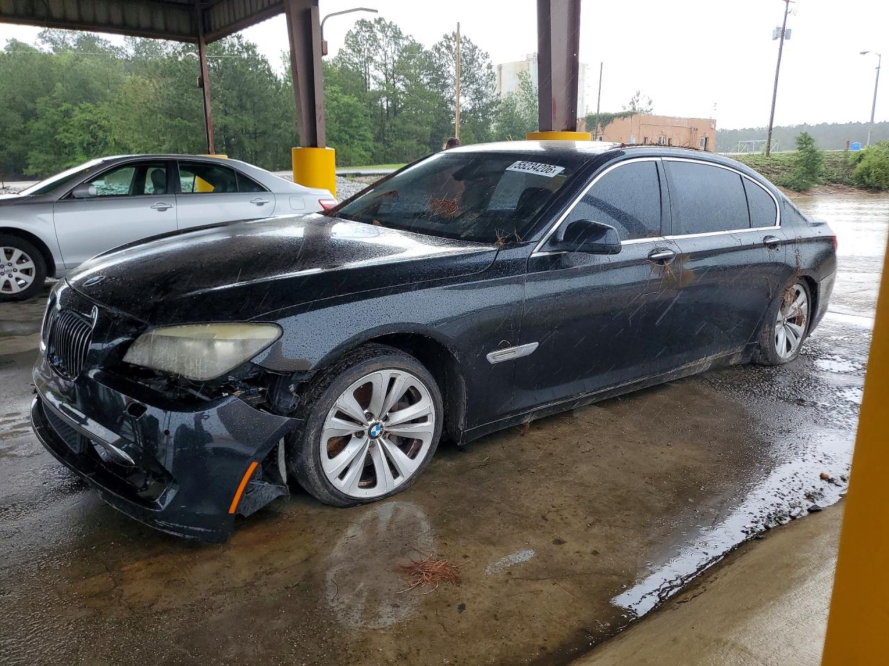 Salvage BMW 7 Series Image