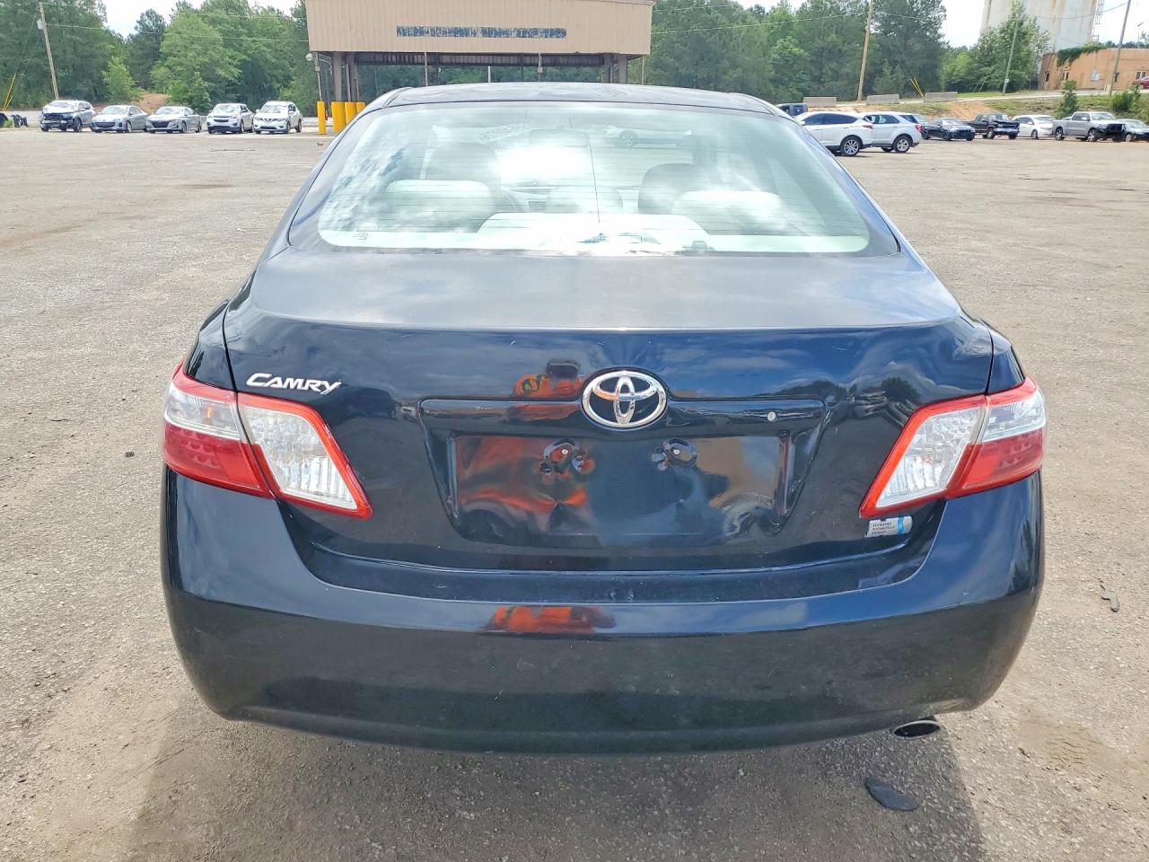 Toyota Camry Hybrid