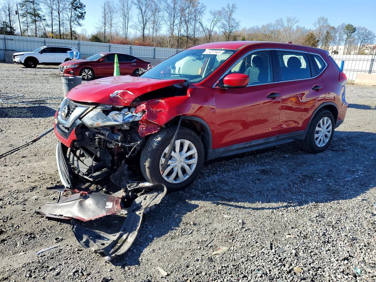 Salvage Nissan Rogue Image