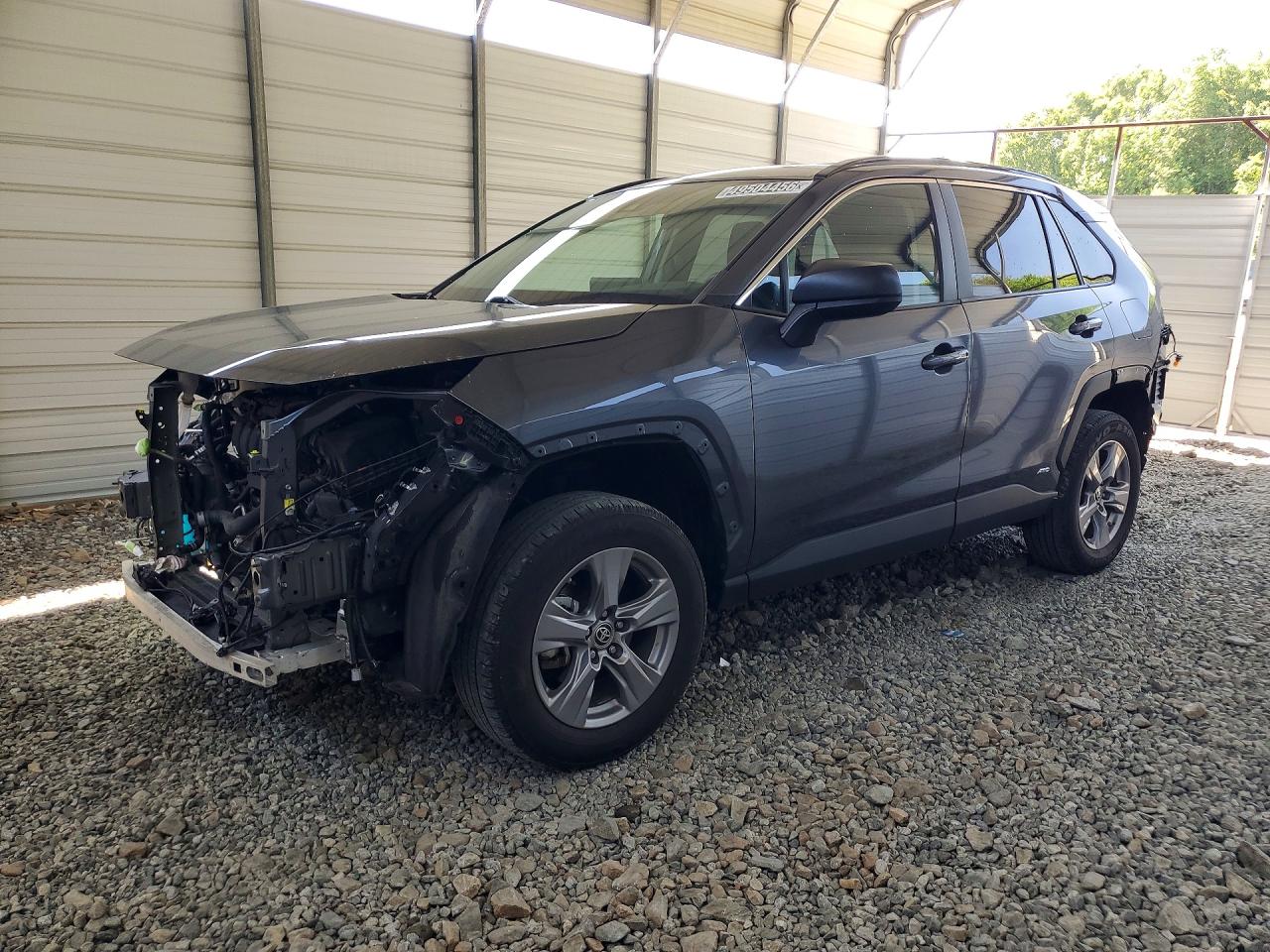 Salvage Toyota RAV4 Image