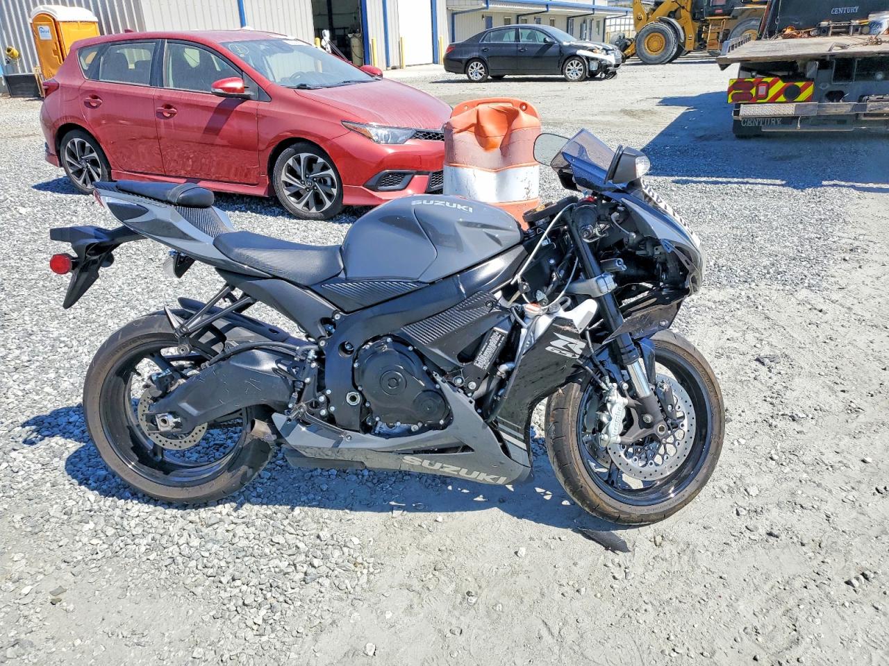 Salvage Suzuki Gsxr600 Image