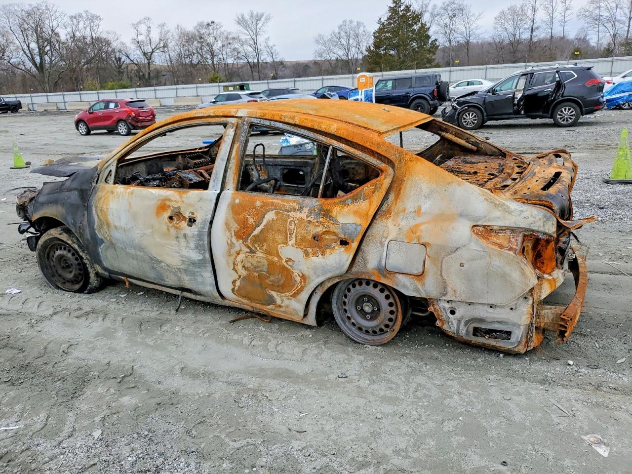 Nissan Versa S
