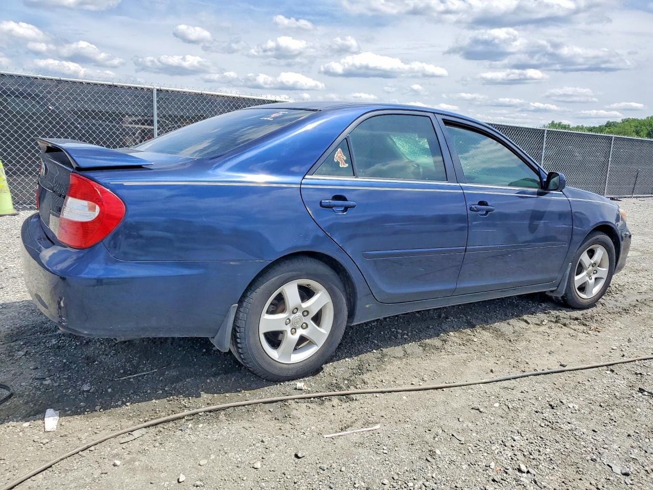 Toyota Camry Se V6