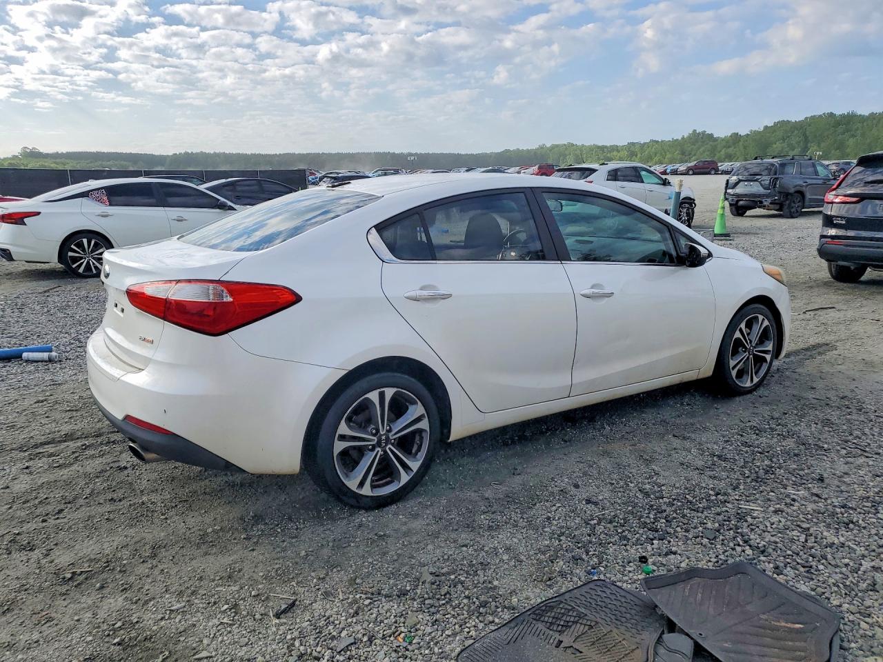 Kia Forte Ex