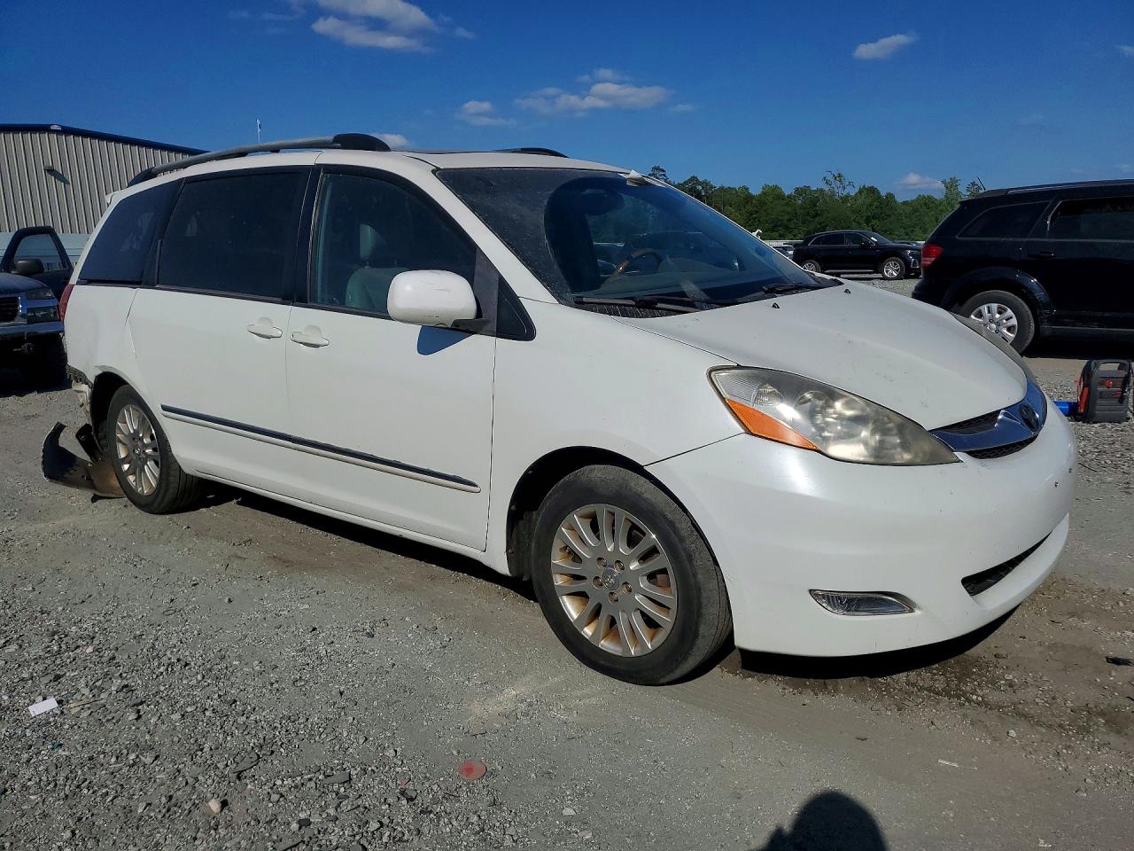 Toyota Sienna Xle Limited 7 Passenger