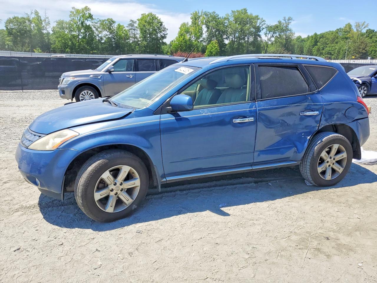 Salvage Nissan Murano Image