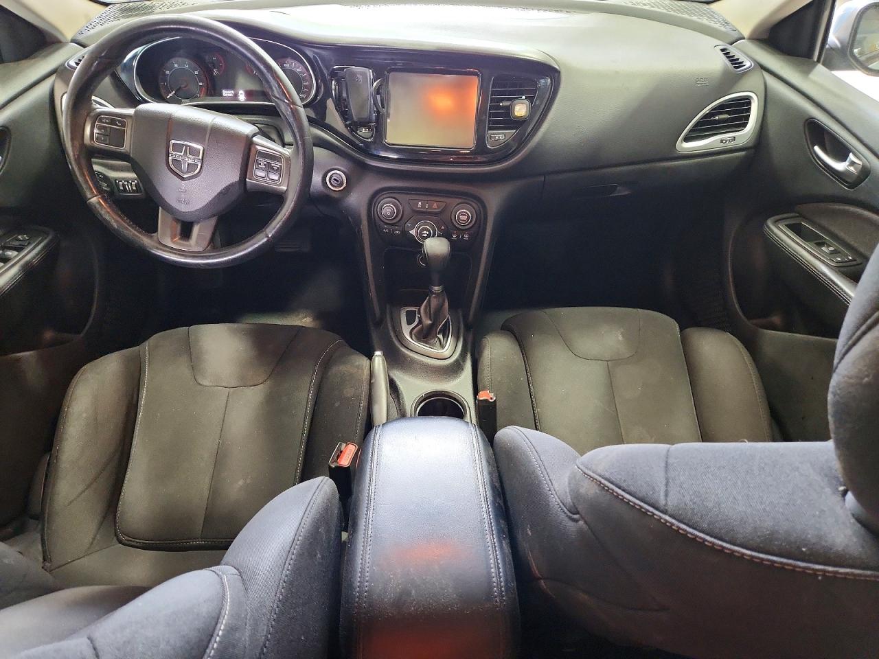 Dodge Dart Sxt