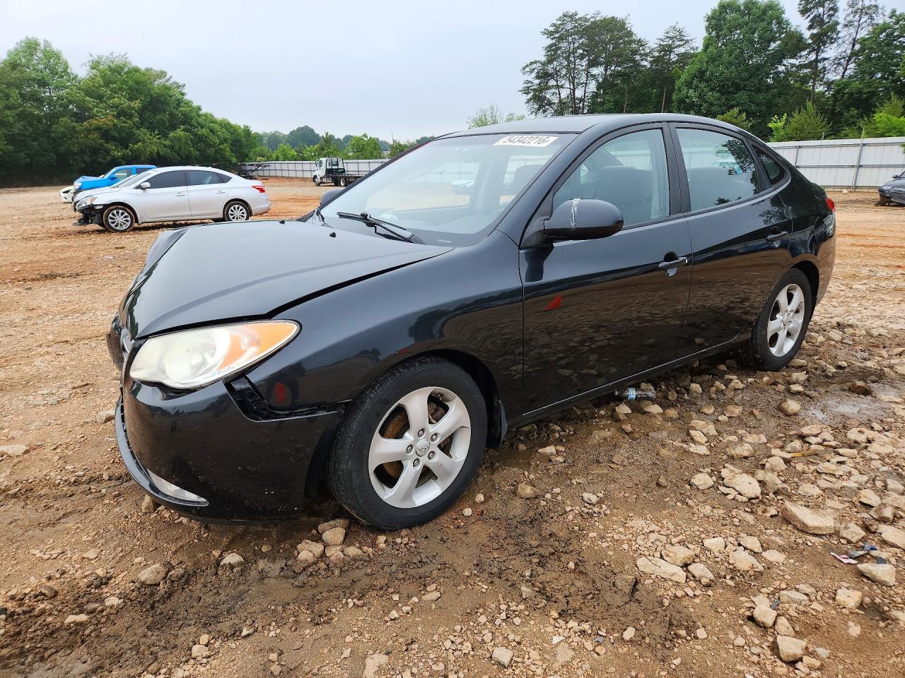 Salvage Hyundai ELANTRA Image