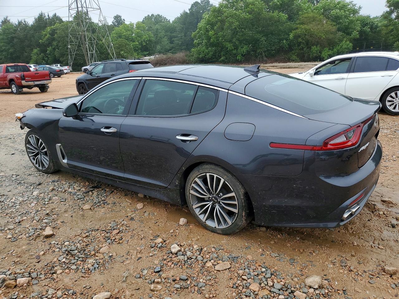 Kia Stinger Premium