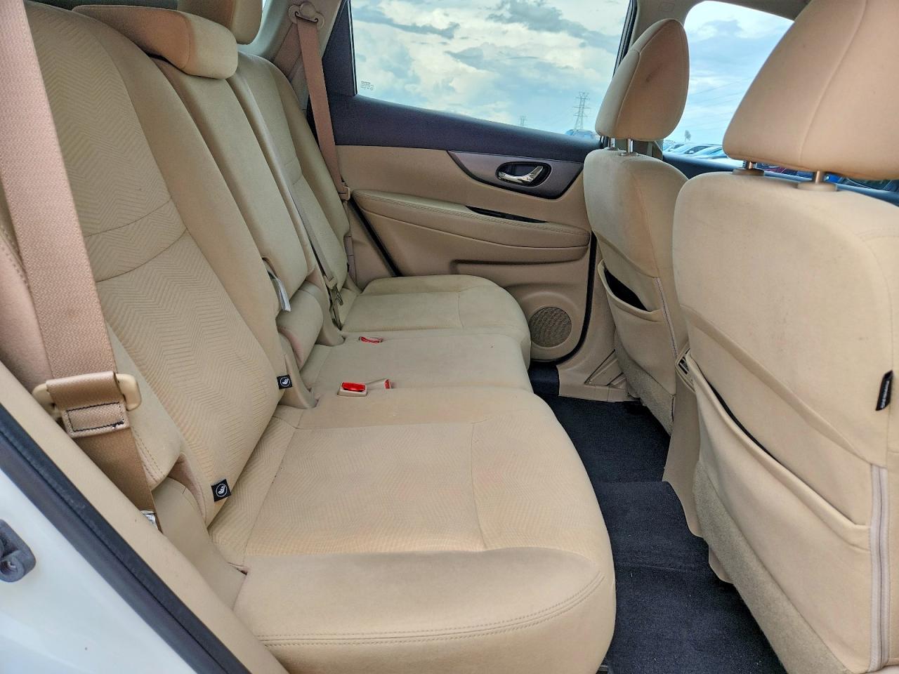 Nissan Rogue Sv