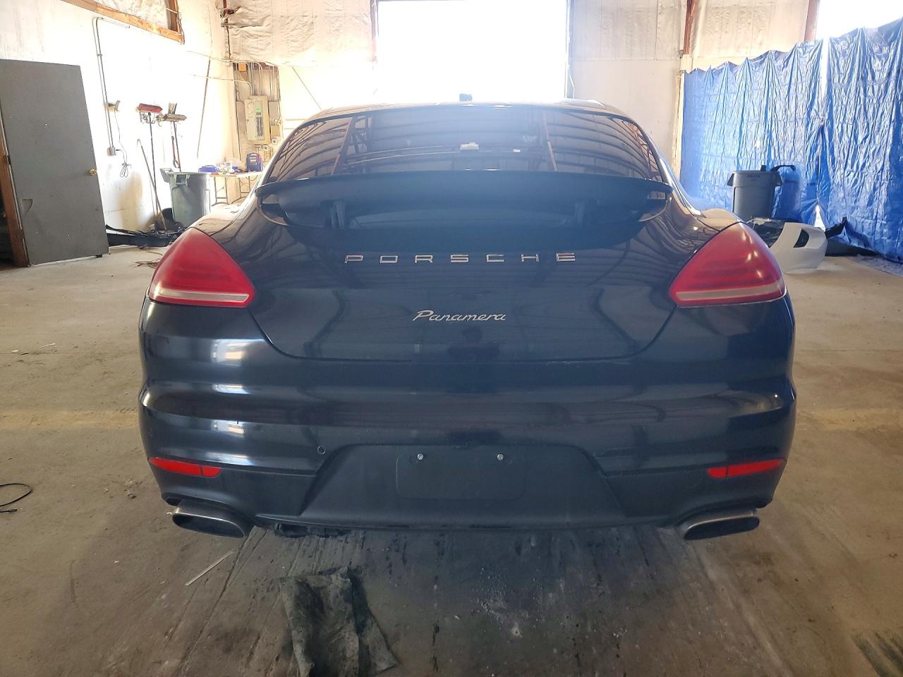 Porsche Panamera 2
