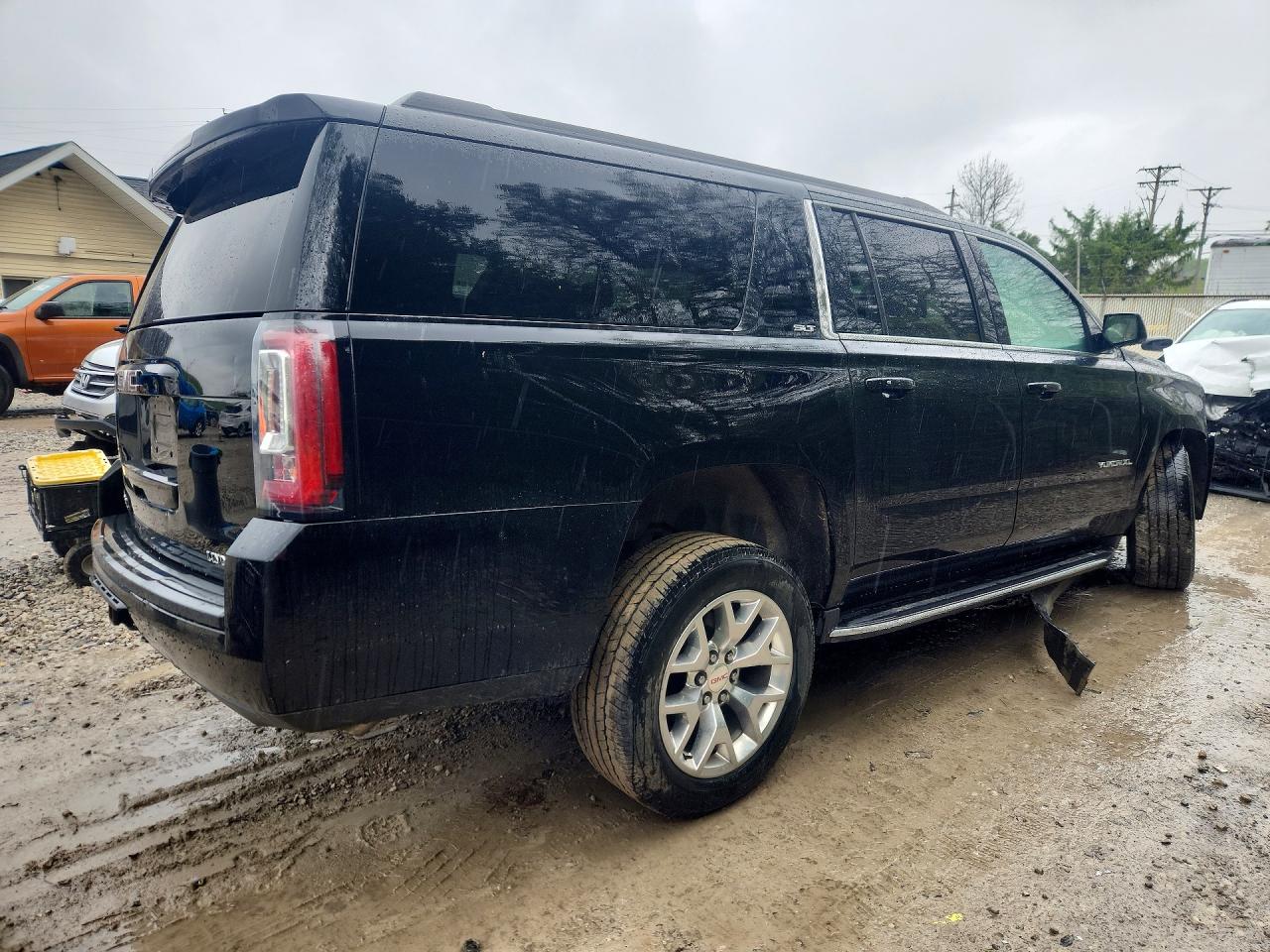 GMC Yukon K1500 Slt