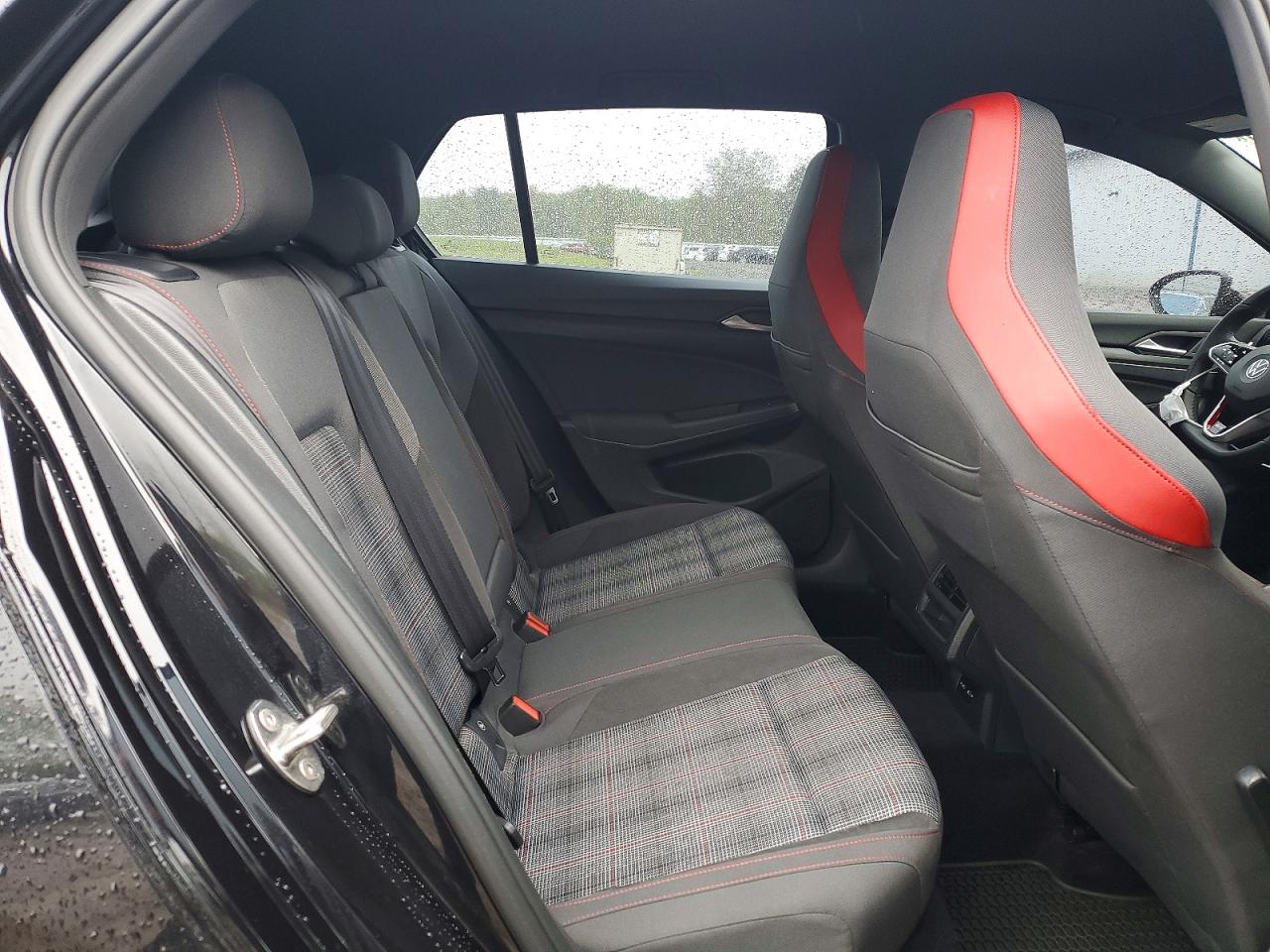 Volkswagen GTI S