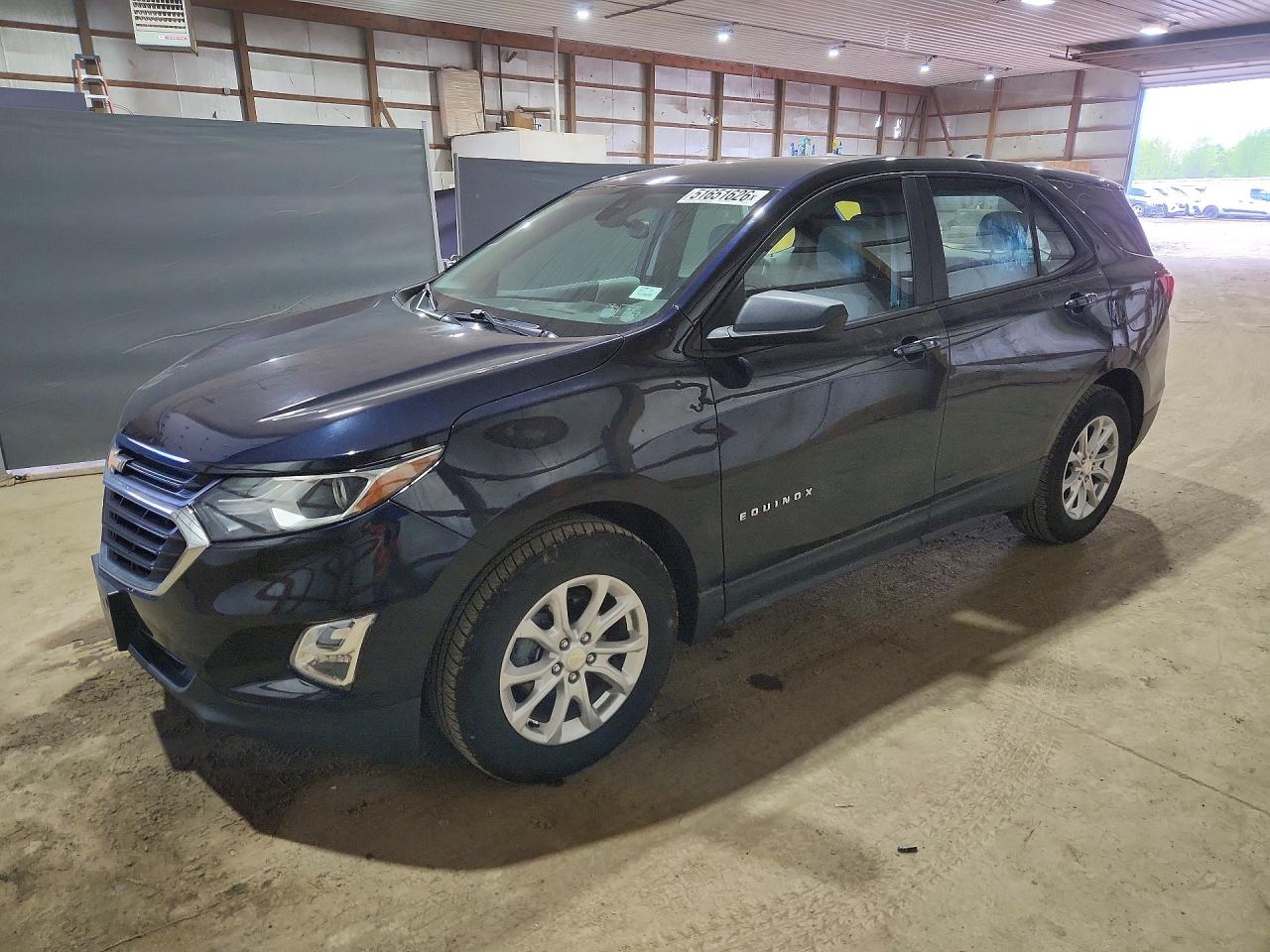 Salvage Chevrolet Equinox Image