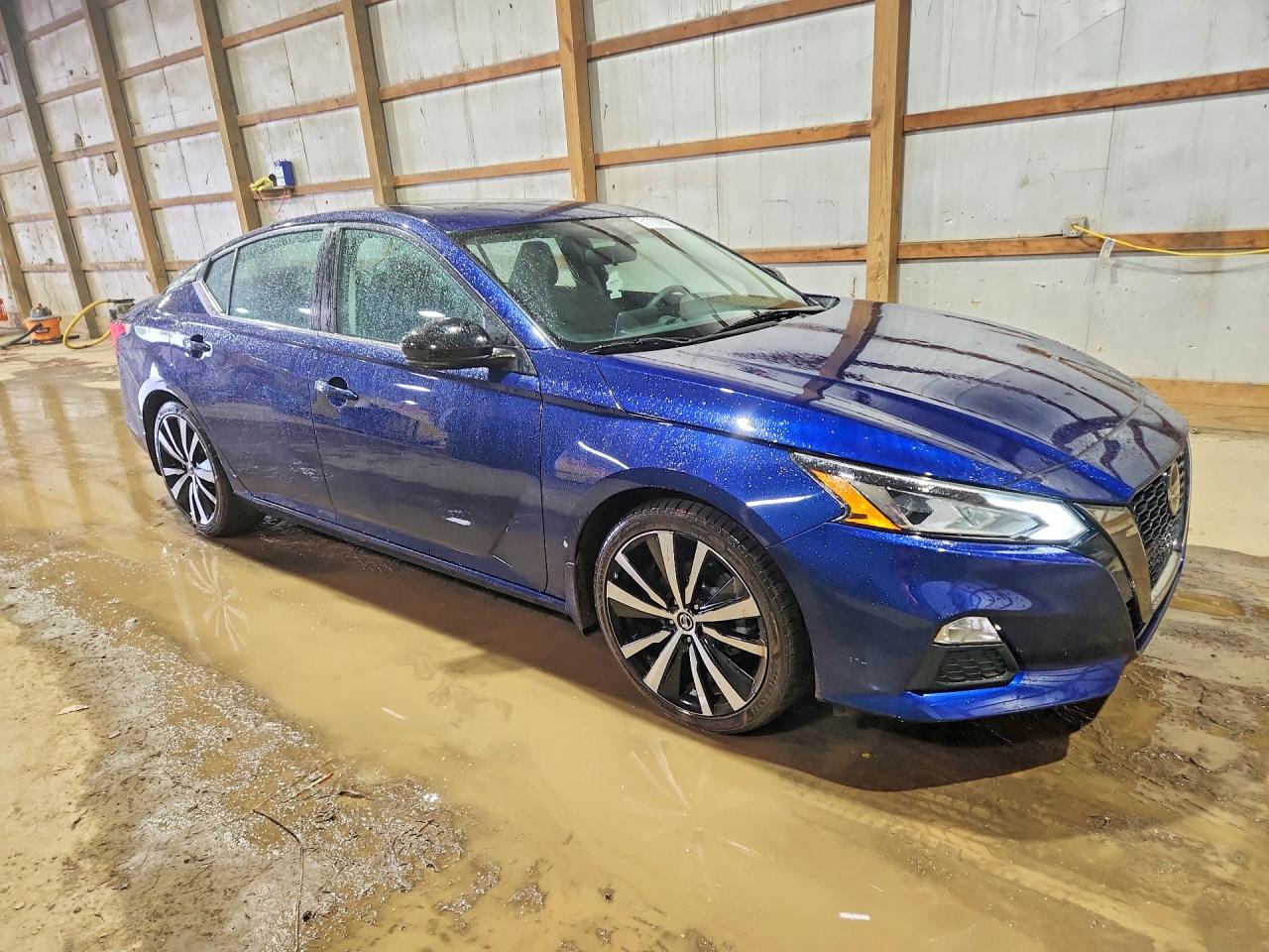 Nissan Altima Sr