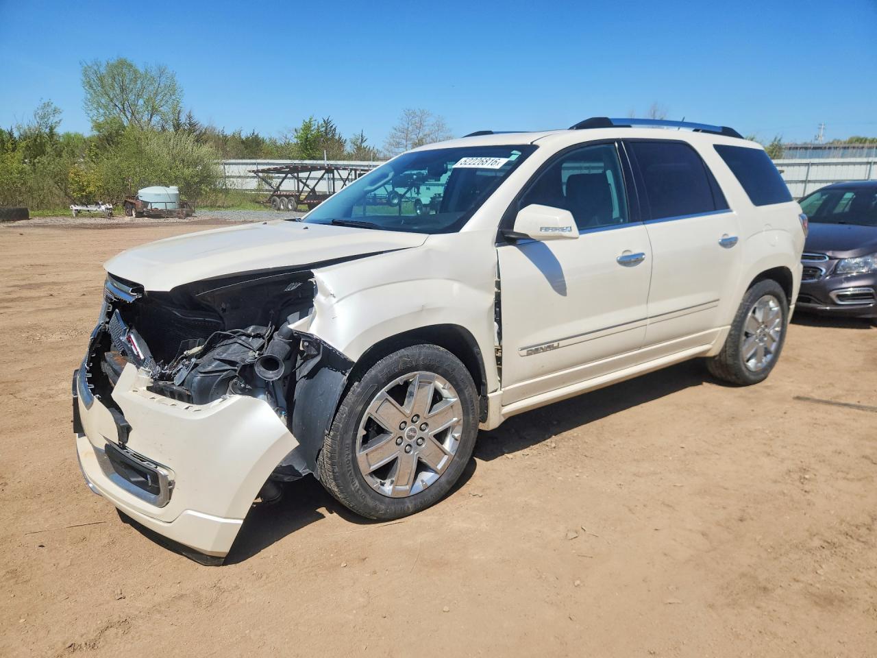 Salvage GMC Acadia Image
