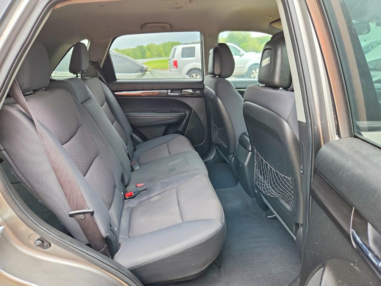 Kia Sorento Lx