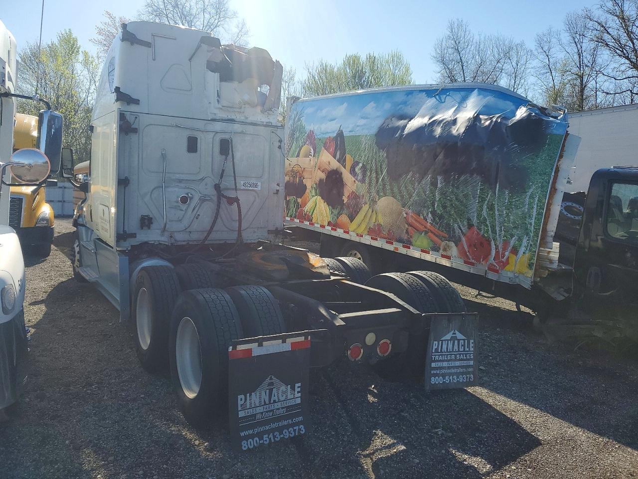 Freightliner Cascadia 125