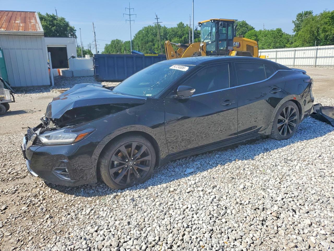 Salvage Nissan Maxima Image