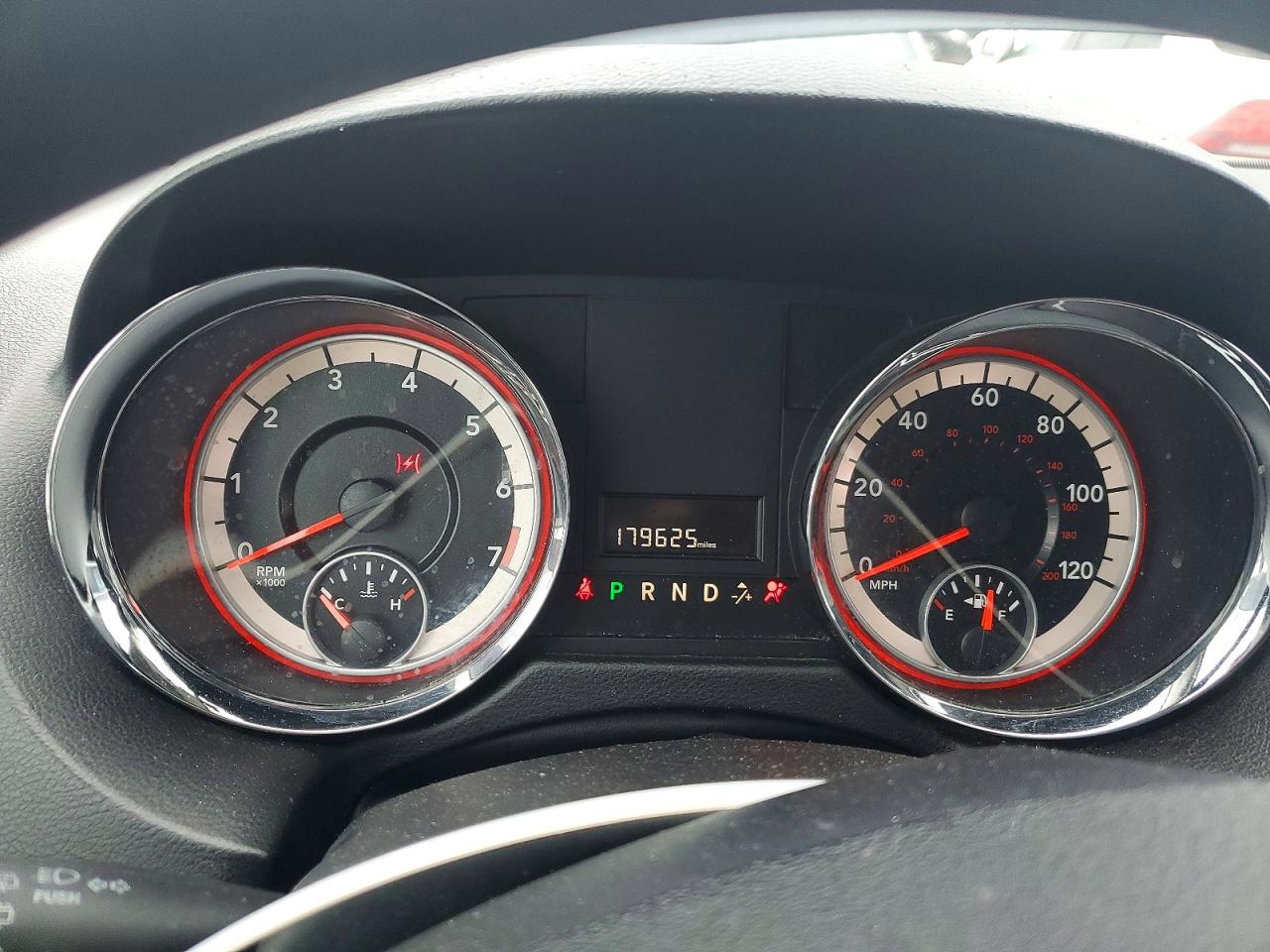 Dodge Caravan Se