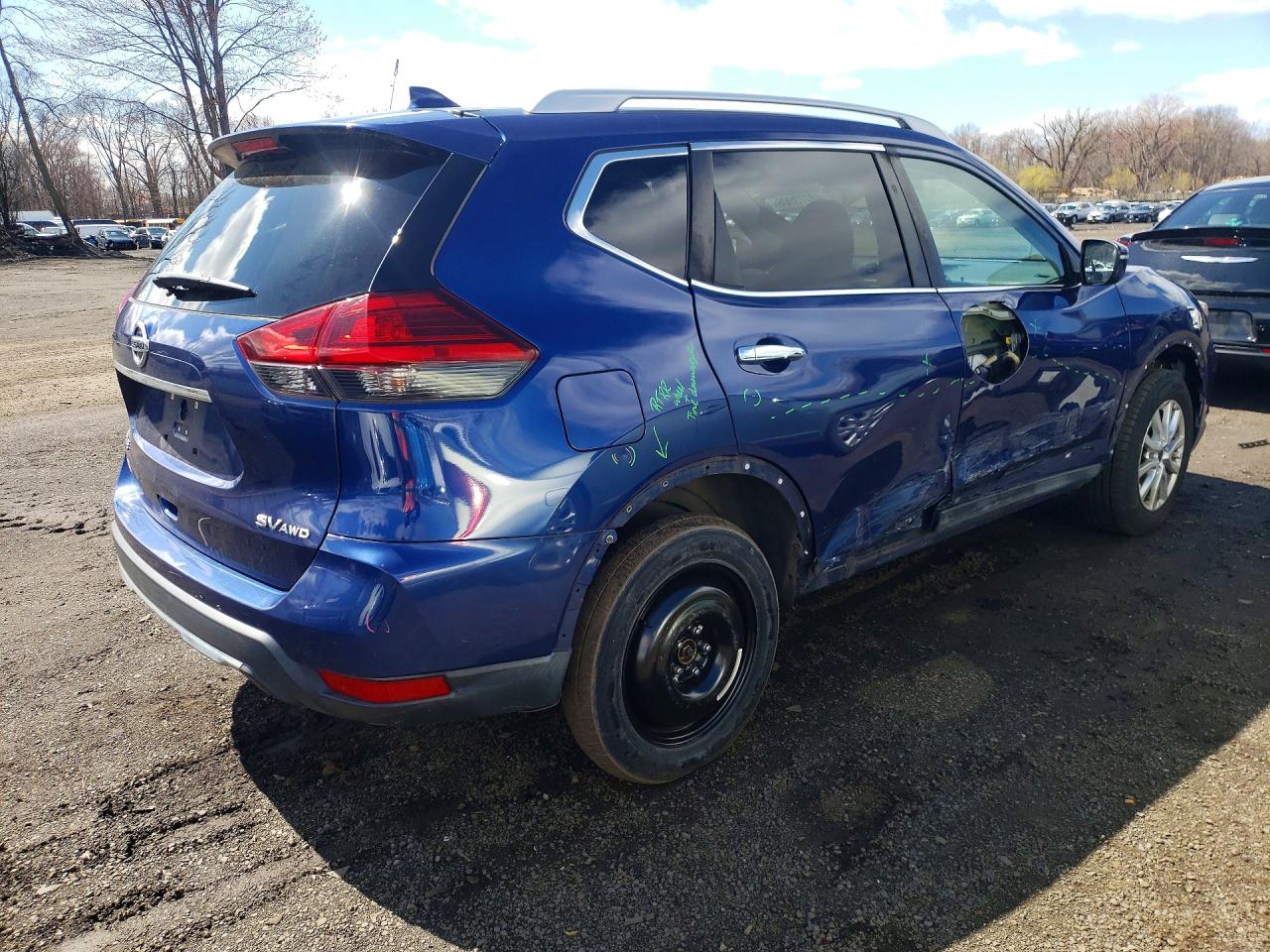 Nissan Rogue Sv