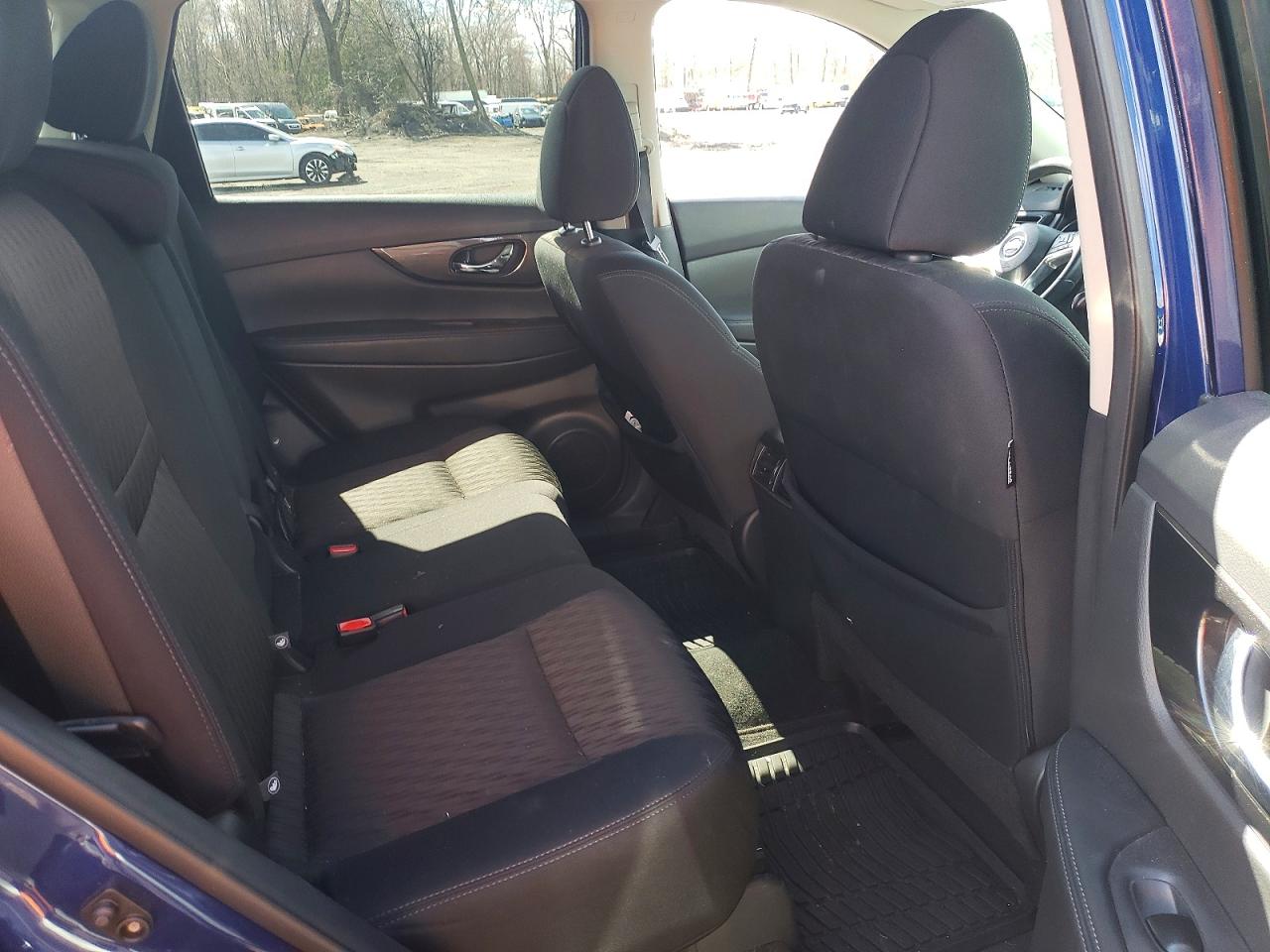 Nissan Rogue Sv
