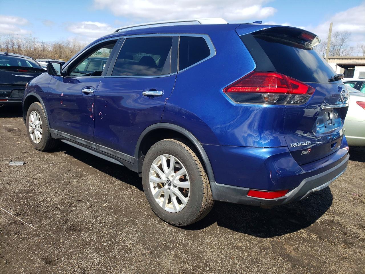 Nissan Rogue Sv